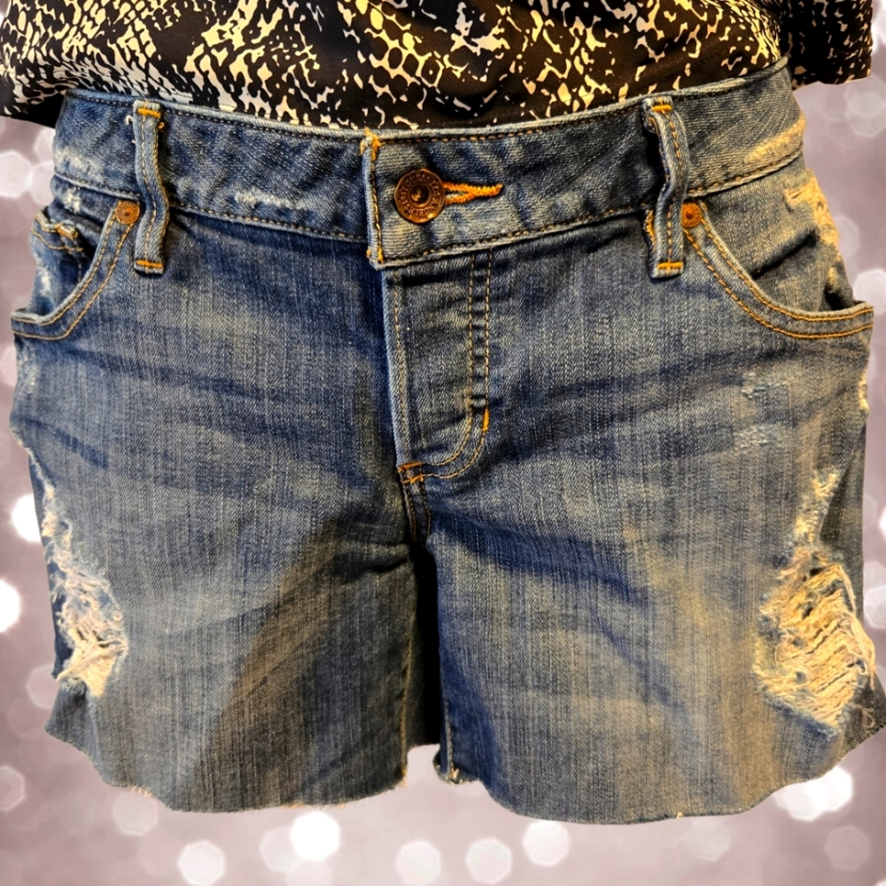Guess‎ Buttonfly Denim Shorts - Size 25